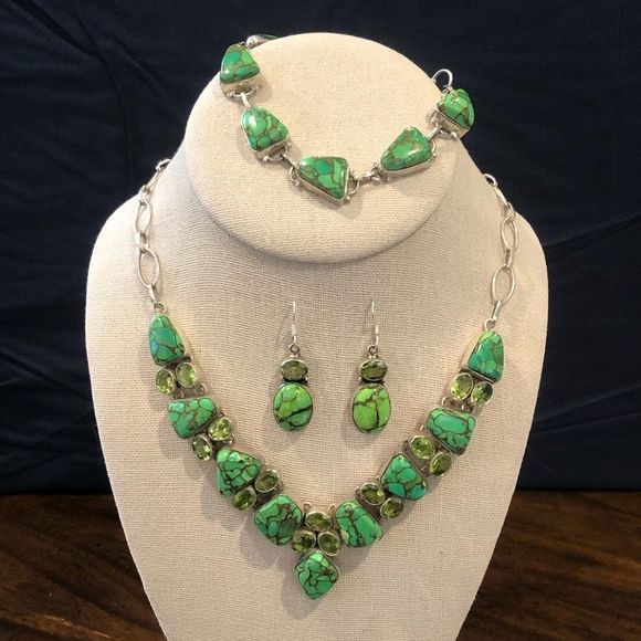 Mohave Lime Green Copper Infused Turquoise and Sterling Silver 925 Bracelet - Picture 16 of 16